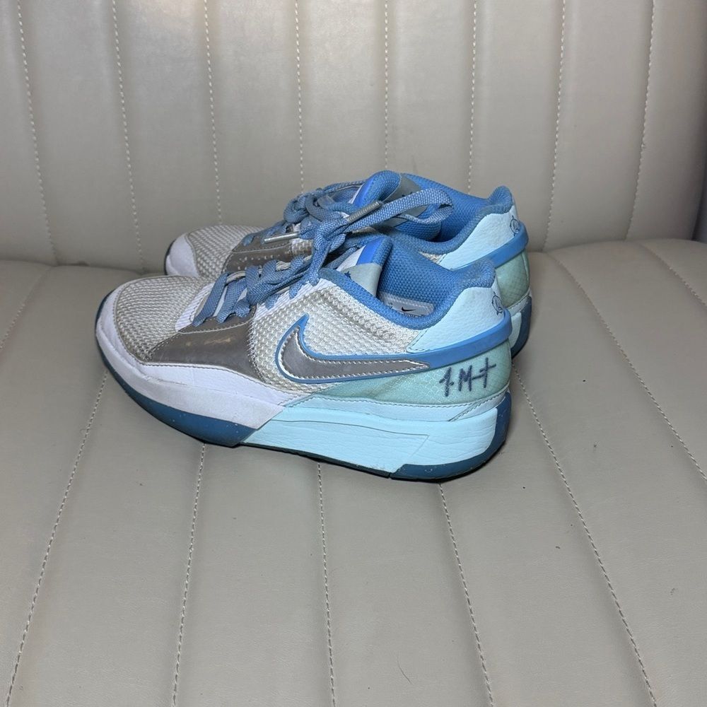 Nike Youth 5Y Sneakers White Blue Basketball Shoes | Fits Women’s 6.5–7